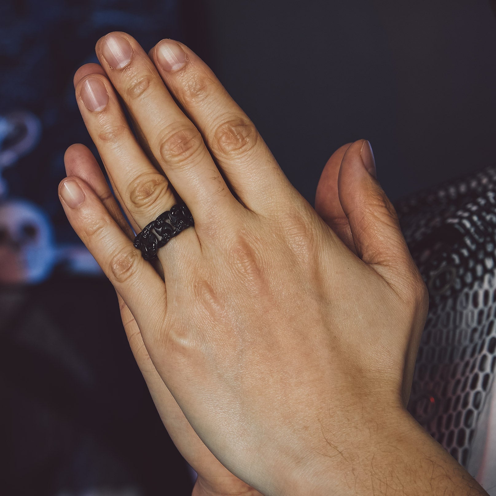 Gothic Chunky Chain Skull Ring for 10mm