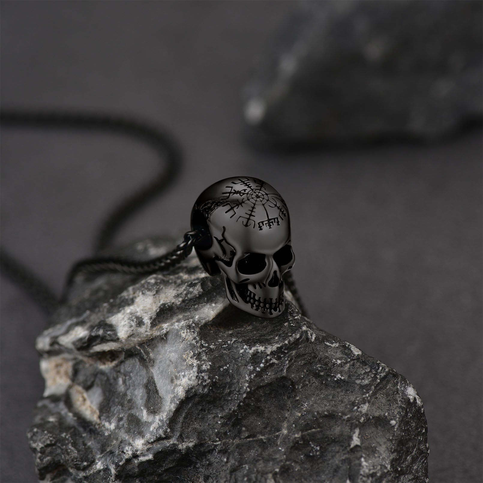 Nordic Viking Compass Skull Pendant Necklace for