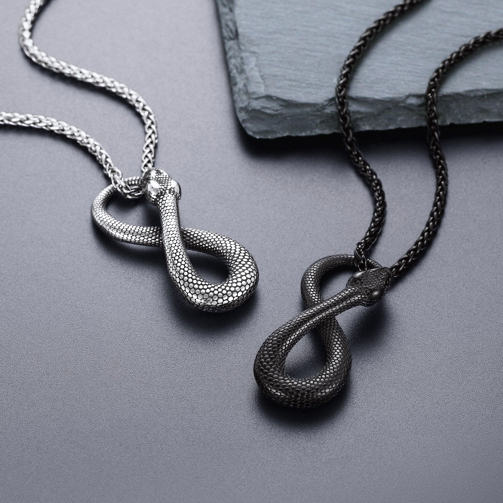 Punk Eight Pythons Infinity Snake Necklace for