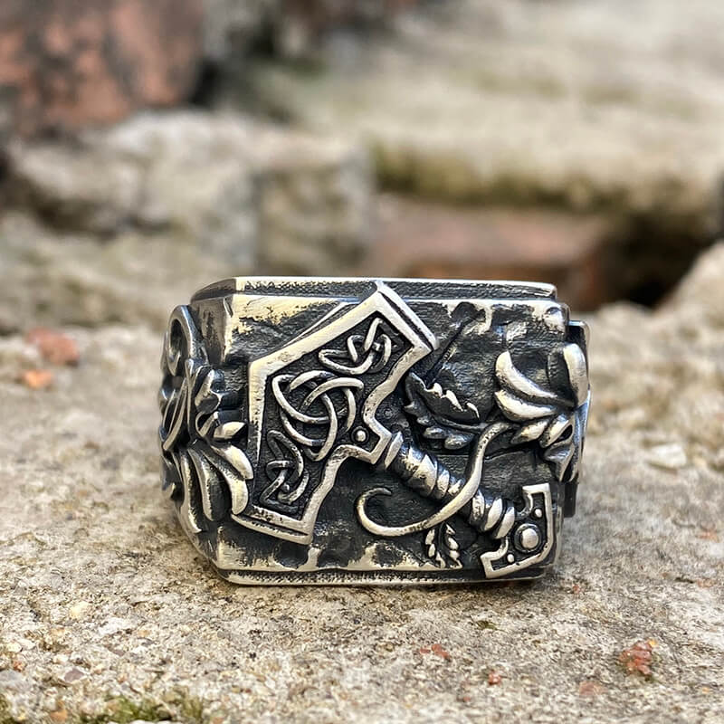 Thor���s Hammer Triquetra Sterling Silver Viking Ring